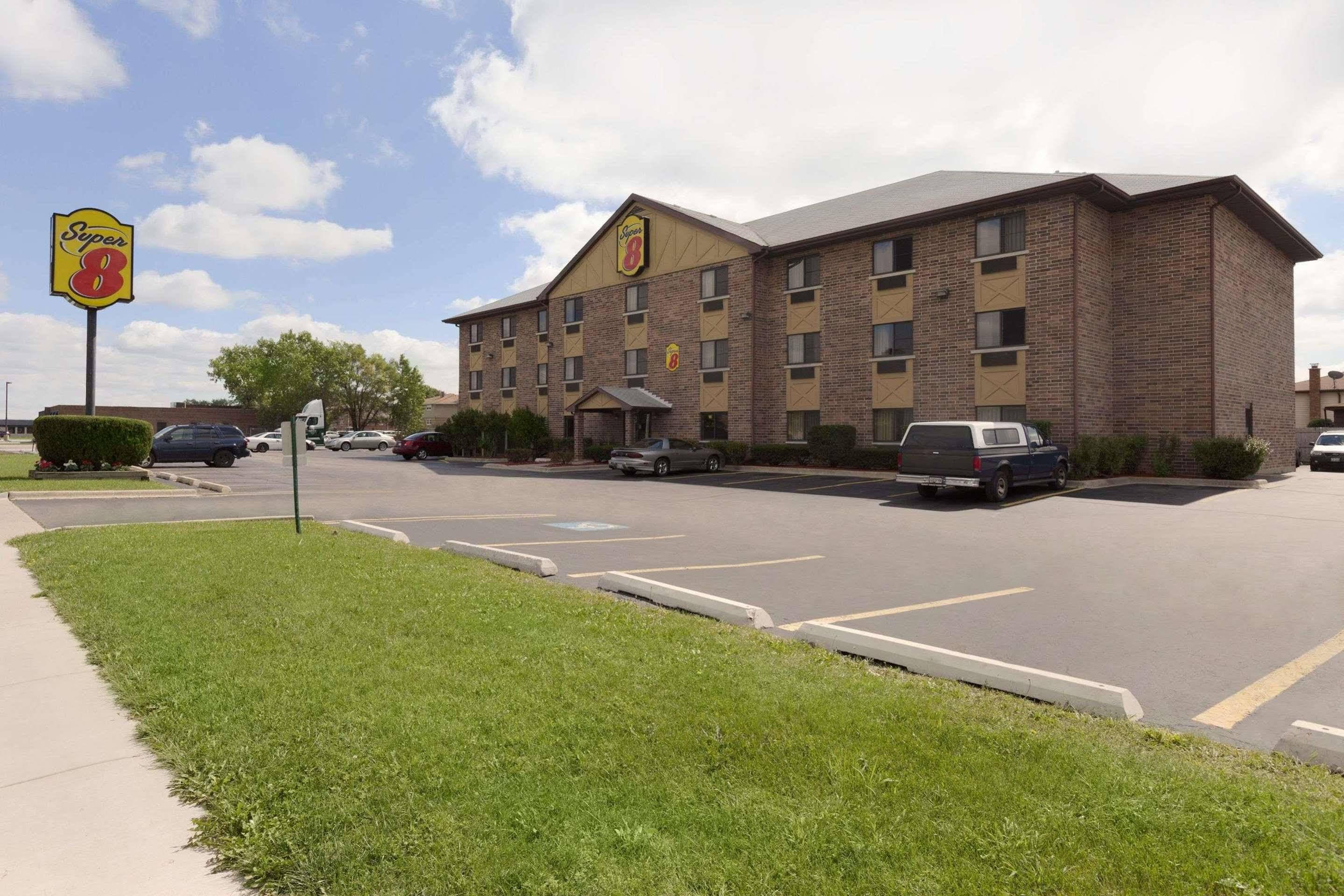 Super 8 By Wyndham Bridgeview/Chicago Area Hotel Ngoại thất bức ảnh