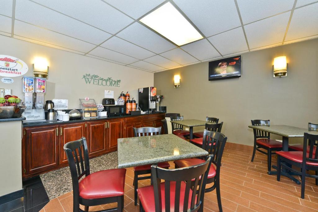 Super 8 By Wyndham Bridgeview/Chicago Area Hotel Ngoại thất bức ảnh